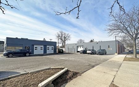 Photo of commercial space at 20421 - 20453 Ecorse Rd in Taylor