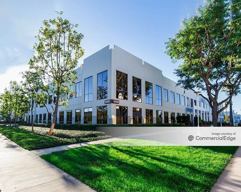 Discovery Business Center - 15440 Laguna Canyon Road