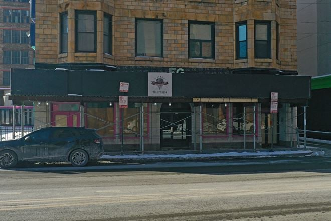 324-328 S Racine Ave 