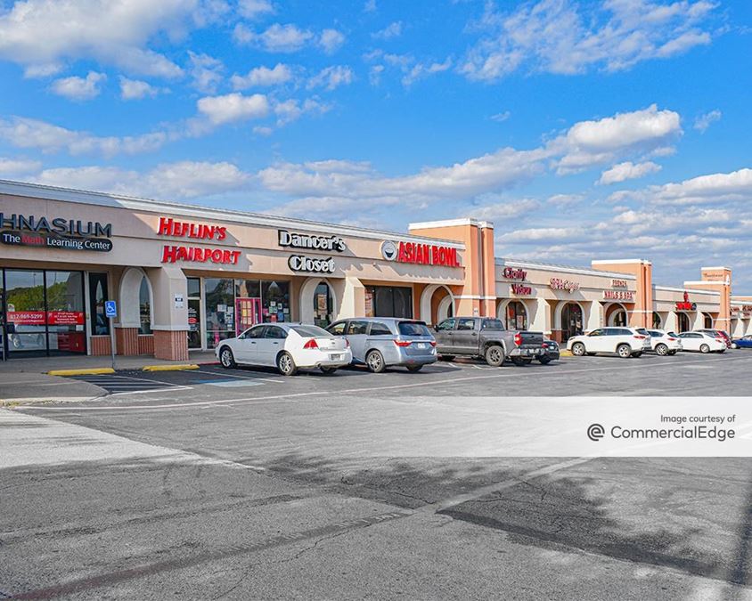 Southwest Plaza Shopping Center 6005 West Poly b Road, Arlington, TX Retail Building