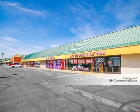 Retail space for Rent at 1376-1406 W. 7Th St. in Upland