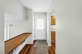 4901 Wickford Dr E