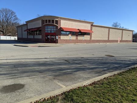Retail space for Rent at 900 E Main St in Danville