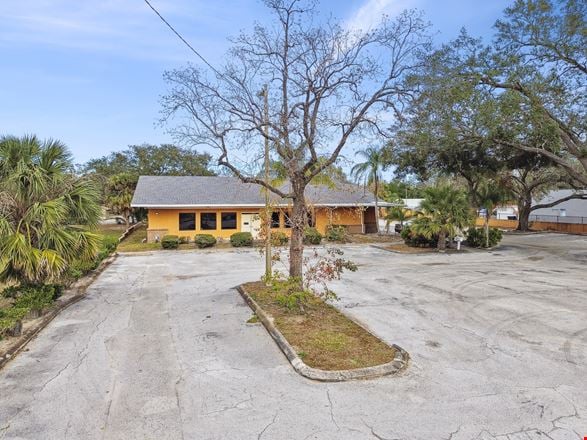 Busch Blvd Commercial Building for Sale