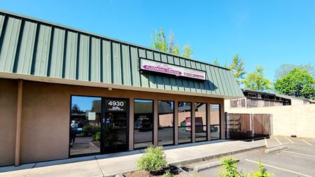 Retail space for Rent at 4930 River Rd N in Keizer