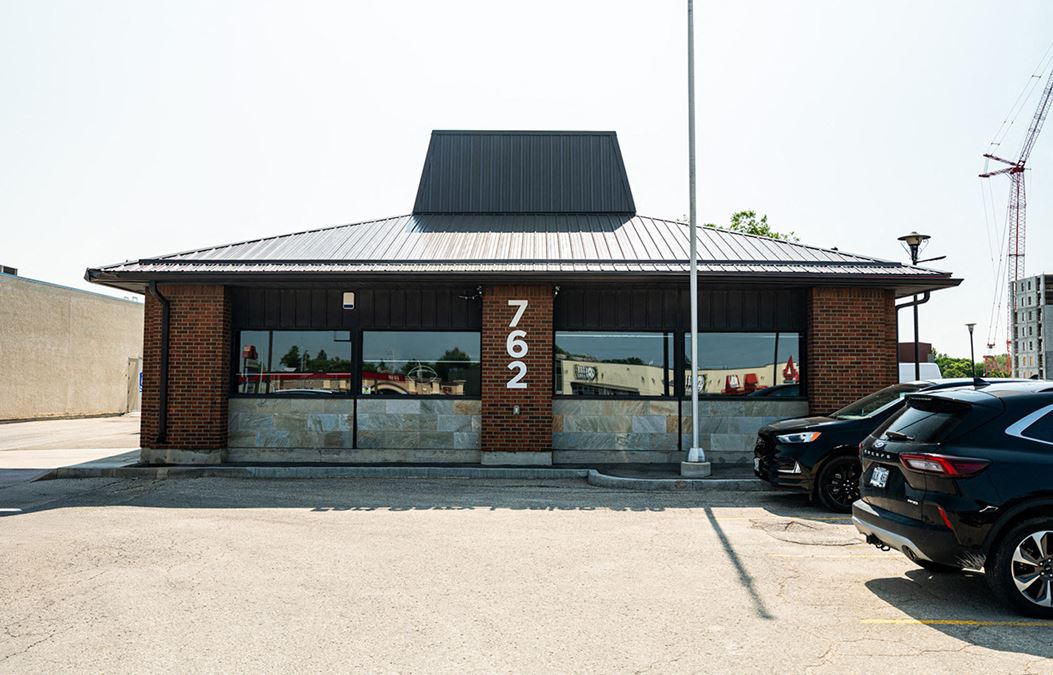 762 Pembina Highway