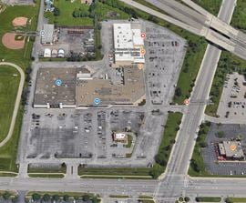 1,500+/- SF and up to 4,726+/- SF Available in Maple Ridge Center