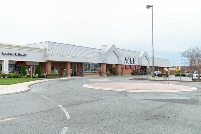 Tred Avon Square