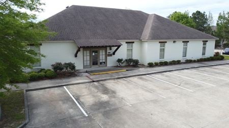 Photo of commercial space at 11410 Lake Sherwood Avenue North in Baton Rouge