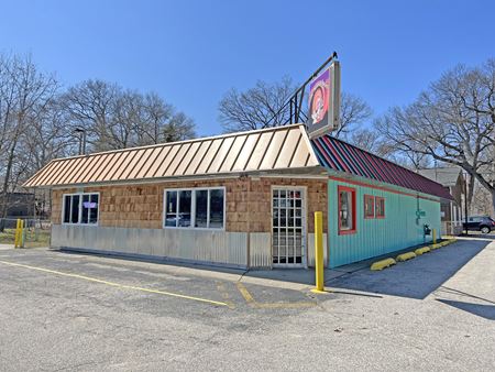 Photo of commercial space at 5581 Washington Ave in Muskegon