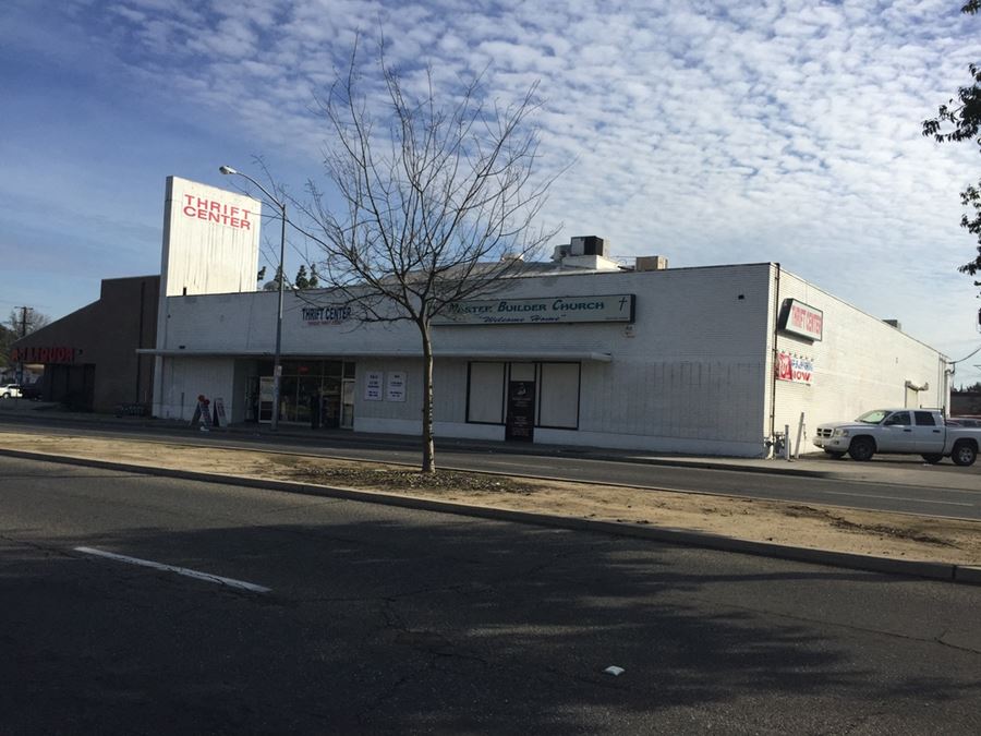 Freestanding Retail Storefront Building + Parking Property & Listing