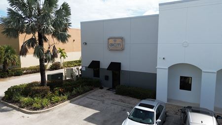 Office space for Sale at 16121 Lee Rd in Fort Myers