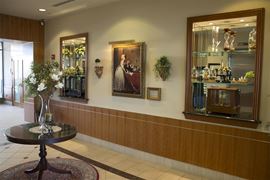 1000-2000 Waterview Drive