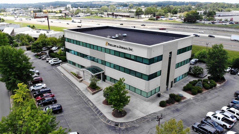 Parkside Drive Office Building - 10201 Parkside Drive, Knoxville, TN