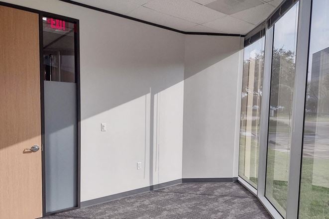 Workstyle Flexible Spaces - 11011 Richmond Ave