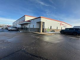 320 Lundin Blvd Lease