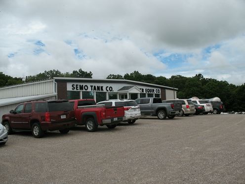 28,062 SF of Industrial Buildings on 18 Acres