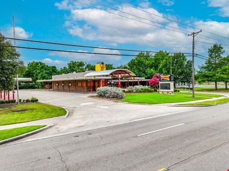Retail space for Rent at 1300 W Pioneer Dr in Irving