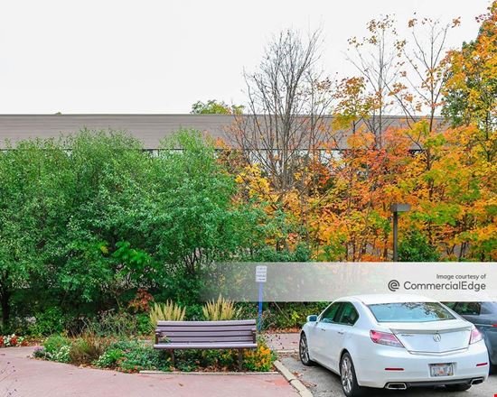Maplewood Executive Center