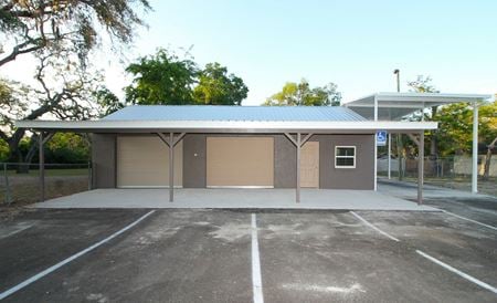 Retail space for Sale at 114 W Myers Blvd in Mascotte