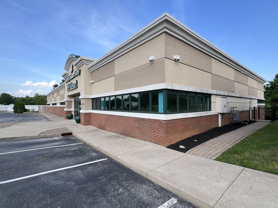 Eastpoint Industrial/Retail/Medical for Lease