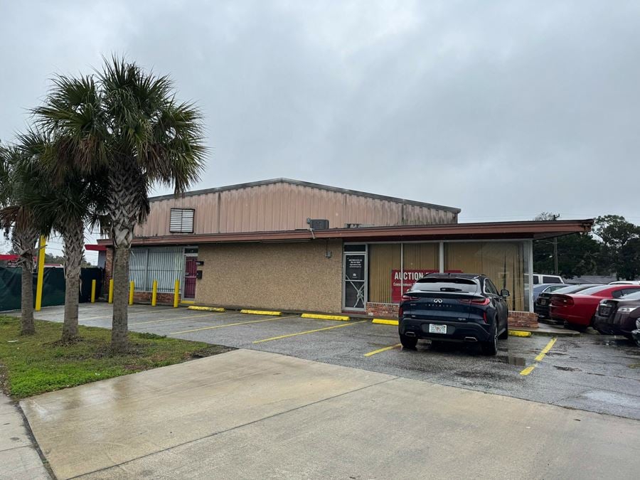 6640 Arlington Road, Jacksonville, FL 32211