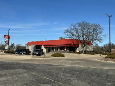 Retail space for Rent at 8787 Knoxville Avenue in Peoria