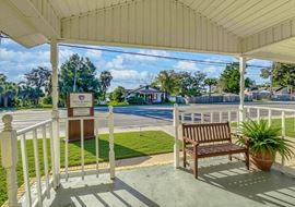 Distinctive Commercial Building in Historic Pensacola Corridor