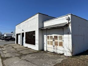 Warehouse Revival Opportunity - High Demand Submarket Thomasville
