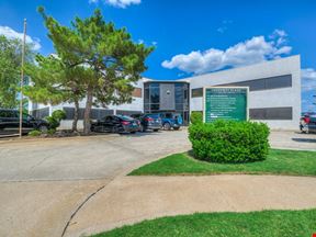 2401 Tee Circle, Suite 203