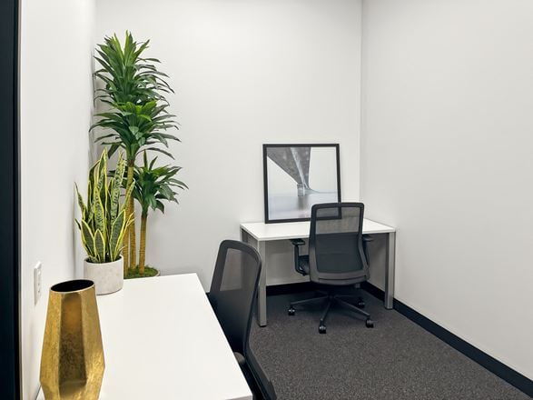 Regus - Irvine - Main St