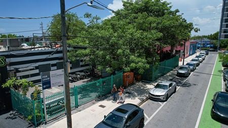 Retail space for Rent at 176 NW 24th St in Miami