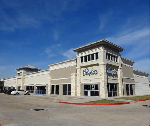 Fairfield Plaza