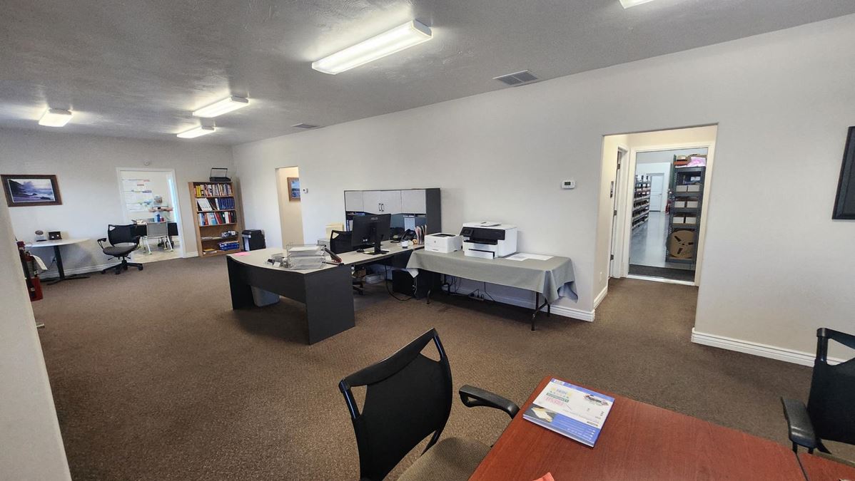 4332 Commerce Cir