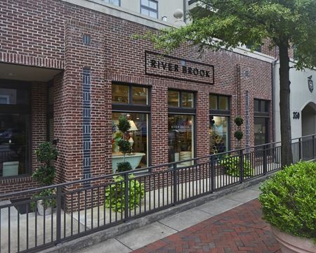 Retail space for Sale at 350 Hallman Hill East in Homewood