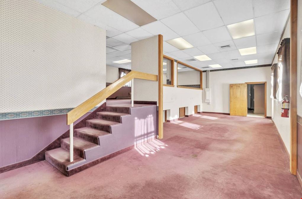 Park Avenue Freestanding Commercial Building