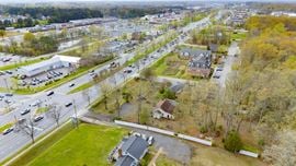 44180 Airport View Dr