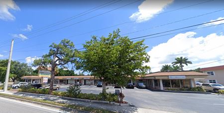 Commercial space for Rent at 230 South Cypress Road in Pompano Beach