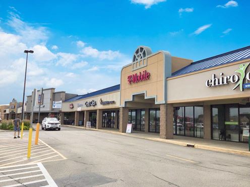Parkway Pointe Plaza