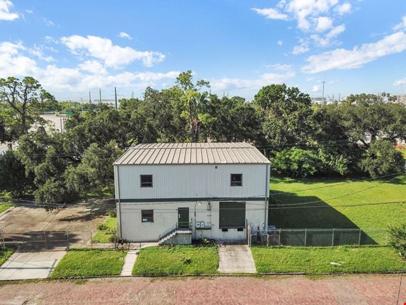 Land property in Tampa, FL