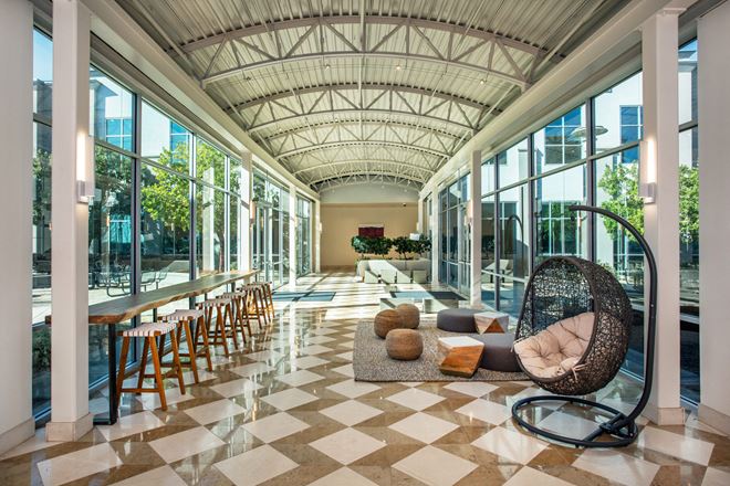 South Petaluma Business Center