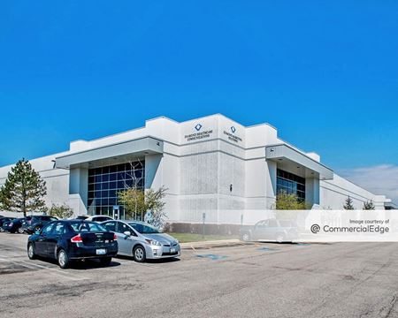 Industrial space for Rent at 890 Kimberly Drive in Carol Stream