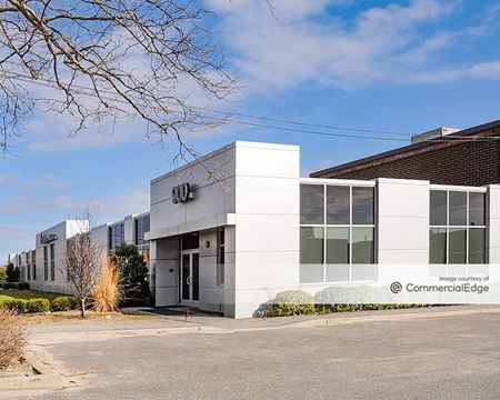 Industrial space for Rent at 900 Grand Blvd in Deer Park