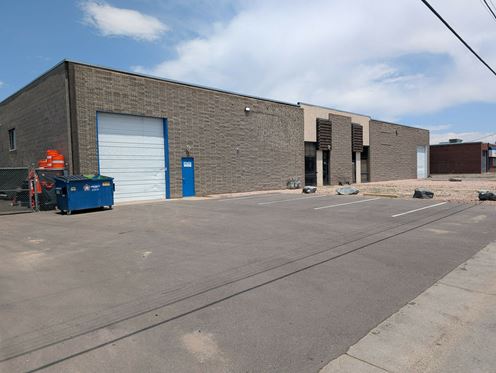 2-Unit Industrial Warehouse with Yard