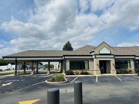 Retail space for Rent at 810 Fox Ln in Waterford