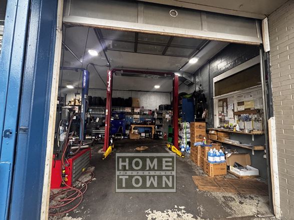 717 Richmond Rd