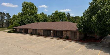 Office space for Rent at 1103 Sovereign Row in Oklahoma City
