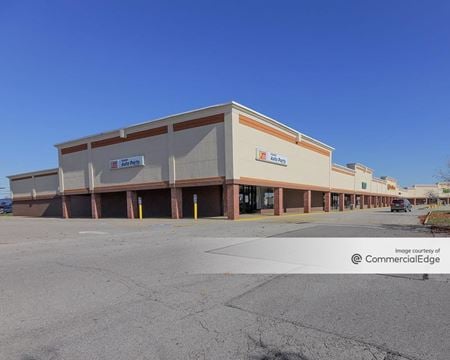 Photo of commercial space at 1733 Pearl Road in Brunswick