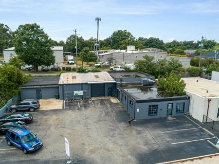 Photo of commercial space at 946 S Chapman Street in Greensboro