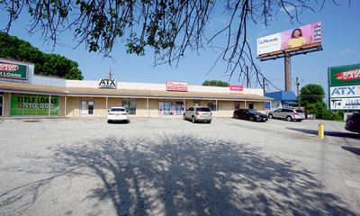 2006 W Parmer Ln